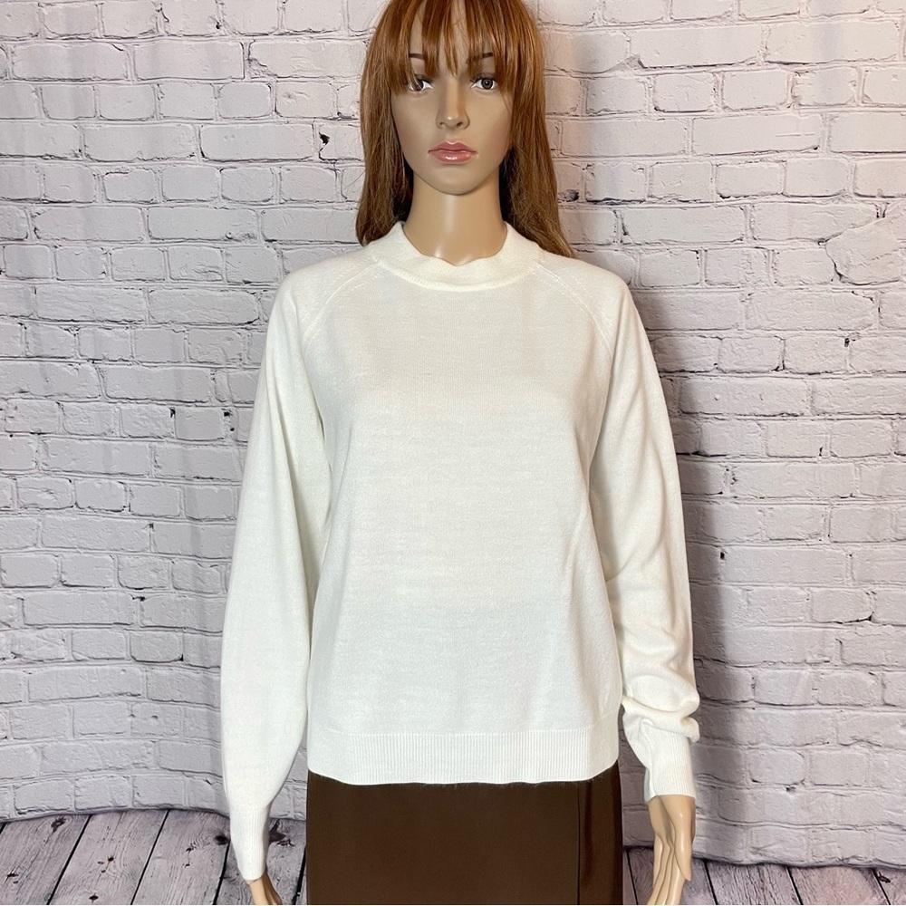 White Stag High Neck Long Sleeve Sweater Size XL